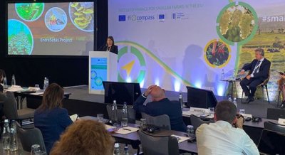 Una agricultora de FADEMUR pide en Bruselas facilitar la financiaci&oacute;n a la Agricultura Familiar