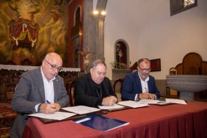 El Cabildo de Gran Canaria, el Ayuntamiento de Santa Lucía y el Obispado firman un convenio para reformar la Iglesia de Santa Lucía de Tirajana