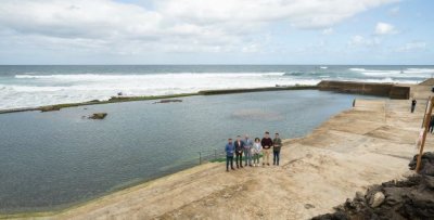 G&aacute;ldar: La piscina natural de Bocabarranco mejora su accesibilidad y seguridad tras la obra de renovaci&oacute;n