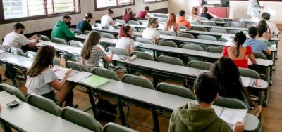 El Gobierno de Canarias exonera del pago de la tasa de la EBAU 2021-22 al alumnado de familias con pocos recursos