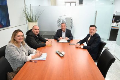 G&aacute;ldar: El Ayuntamiento firma la adquisici&oacute;n de una finca para mejorar el acceso, la seguridad y el aforo de La Quinta