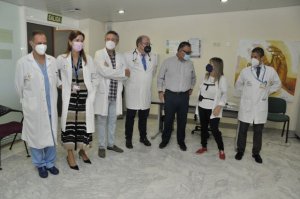 Profesionales del Hospital Dr. Negrín implantan por vez primera en Canarias un ‘corazón artificial’ ambulatorio