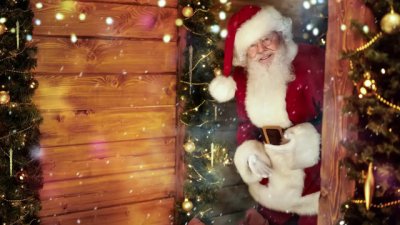 Pap&aacute; Noel regresa a su casita en Santa Br&iacute;gida