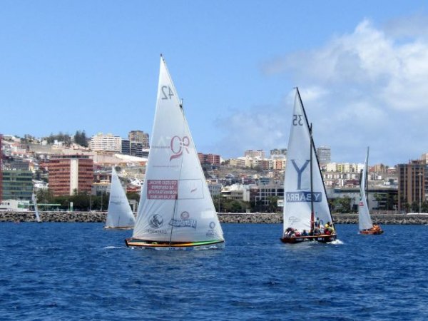 Vela Latina Canaria: Pueblo Guanche y Guerra del R&iacute;o se imponen a dos rivales directos en la lucha por el Campeonato Aguas de Teror