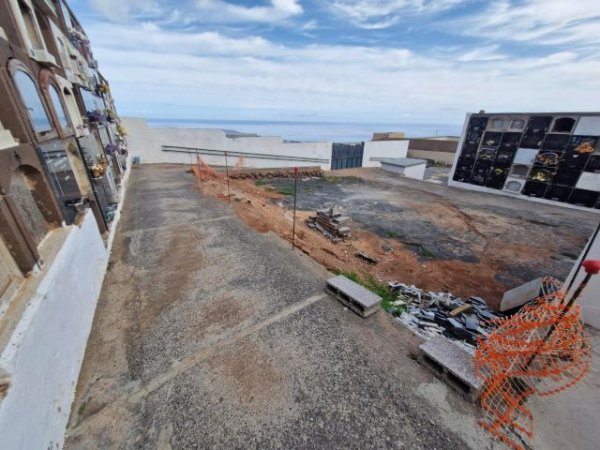 Guía: Unidos por Guía lamenta la pésima gestión del concejal José Fernando Estévez en el área de Cementerios