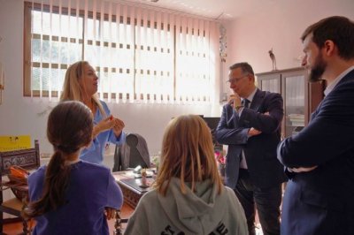 El exceso de burocracia, principal preocupaci&oacute;n de los docentes de Canarias