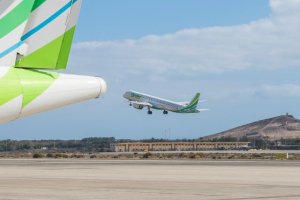 Binter programa más de 412.000 plazas exteriores con Tenerife para este invierno