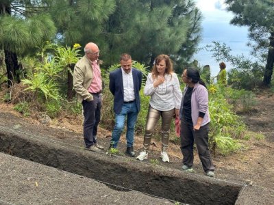 Nieves Lady Barreto cierra un acuerdo con el ministro Torres para abordar la excavaci&oacute;n en Pino del Consuelo