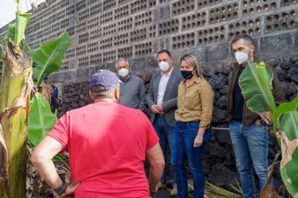 Vanoostende anuncia en La Palma una ayuda para la reconstrucción del sector agrícola afectado por el volcán