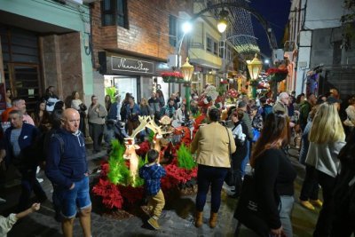 G&aacute;ldar se llena de esp&iacute;ritu navide&ntilde;o en una Noche de Navidad multitudinaria
