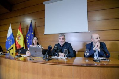 Clavijo se&ntilde;ala que Canarias contar&aacute; con una normativa de I+D+i centrada en la competitividad y el empleo