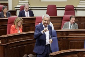 La Consejería de Vivienda atiende a cerca de 800 afectados del volcán de La Palma que perdieron su hogar
