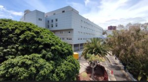 El Hospital La Candelaria recuerda las medidas de fotoprotección para pacientes vulnerables