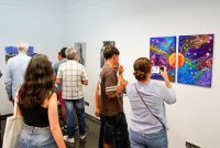 Gu&iacute;a: F&aacute;tima Mendoza ofrece en la exposici&oacute;n &lsquo;Mi Peque&ntilde;o Universo&rsquo; una mirada &iacute;ntima por los territorios que transita