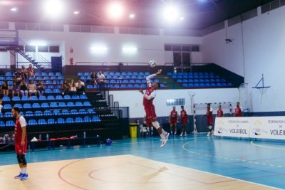 Voleibol: Cómodo triunfo a domicilio del Arona Spring In Motion en Castellón para mantenerse en los puestos de privilegio de Superliga 2
