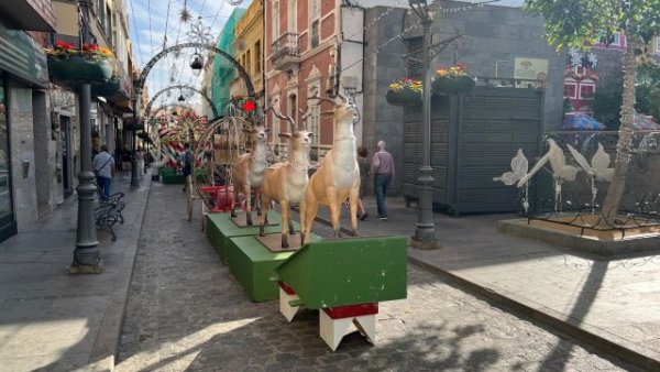 La Navidad toma las calles de Gáldar en la 25ª edición de la Semana de las Flores