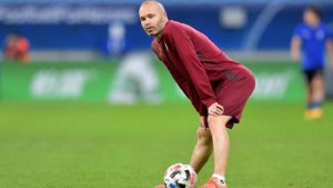 Iniesta explica por qu&eacute; intenta "alargar" su carrera como futbolista