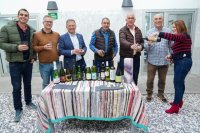 Quesos y Sidras, sabores que han catado más de 50 personas en la celebración del Día Mundial del Queso en Valleseco