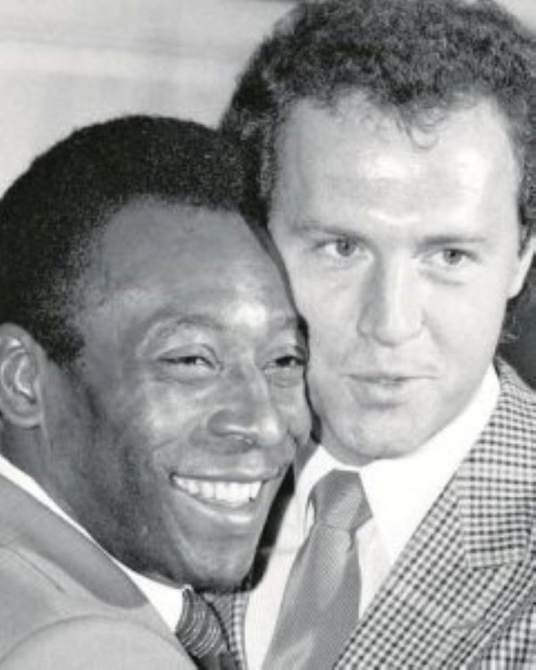 Obituario: &#039;Beckenbauer, al reencuentro con su hermano “O Rei” Pelé&#039;, por Amado Moreno