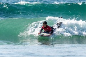 La Fundación DISA felicita a Paloma Oñate por su medalla de plata en el Mundial de Para Surfing