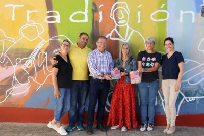 El Consistorio vallesequense ha entregado las agendas escolares