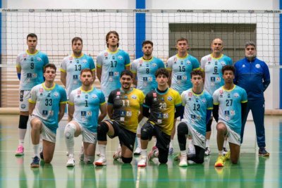 Voleibol Superliga 2: Derrota del CV Gupane Gu&iacute;a frente a un s&oacute;lido CV Textil Santanderina (1-3)