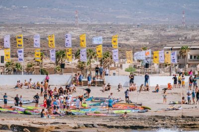 El espectáculo continúa en Playa Surf Tenerife El Médano Windsurf Grand Slam