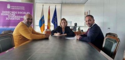 La Consejer&iacute;a canaria de Derechos Sociales y la Villa de Moya avanzan en proyectos municipales