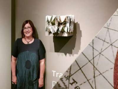 &lsquo;Miradas a la exposici&oacute;n propone la exposici&oacute;n 'Traves&iacute;as en papel', en la Casa de Col&oacute;n