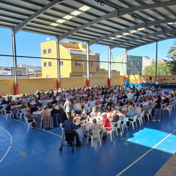 Gáldar: Celebración del Día del Socio/a en Barrial