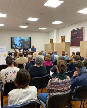 Valleseco acogió la presentación del libro “Actividad física en espacios públicos” de Roberto Ojeda García