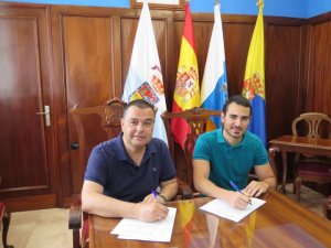 El Ayuntamiento de Guía y la Asociación Tagoror Ajei firman un convenio de colaboración