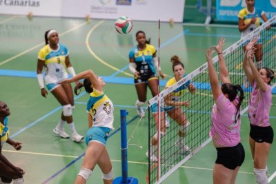 Voleibol Femenino: Victoria sin paliativos del Guía CDV UFPC al Covirán CDU Atarfe (3-0)