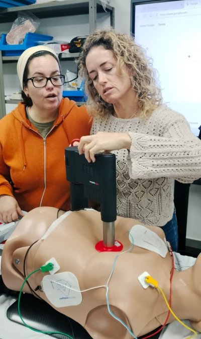 Atenci&oacute;n Primaria de Gran Canaria refuerza los equipos de reanimaci&oacute;n cardiopulmonar con diez cardiocompresores