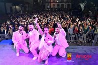 Arucas: El 2026 arranc&oacute; con todo el ritmo de Armon&iacute;a Show, haciendo vibrar y bailar la Plaza de San Juan
