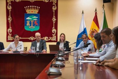 J&eacute;ssica de Le&oacute;n: &ldquo;El Hierro tiene un gran potencial para convertirse en un destino tur&iacute;stico cero emisiones&rdquo;