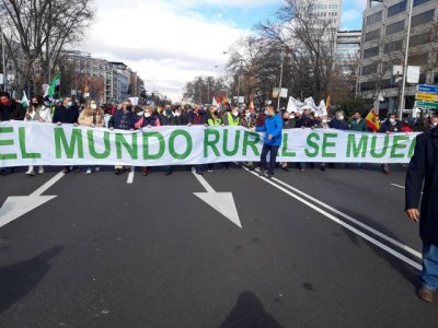 Varias asociaciones de agricultores independientes espa&ntilde;olas solicitan la reglamentaci&oacute;n de una etiqueta