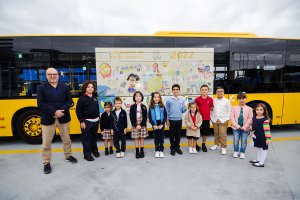 Guaguas Municipales premia el ingenio artístico de doce escolares en el concurso infantil de dibujo