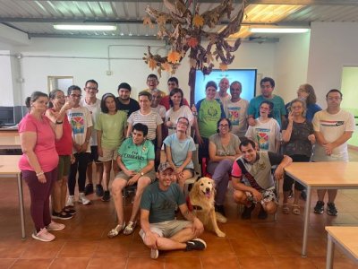G&aacute;ldar: Concluye una terapia asistida con perros para los usuarios del Centro Ocupacional
