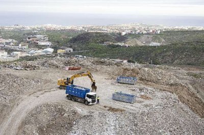 Turc&oacute;n lleva a la Fiscal&iacute;a Provincial de Medio Ambiente, la extracci&oacute;n de pic&oacute;n en la Monta&ntilde;a Rajada de Jin&aacute;mar