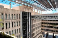 El Hospital Dr. Negr&iacute;n administra un nuevo tratamiento de inmunoterapia para el melanoma ocular metast&aacute;sico