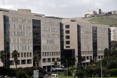 El Hospital Dr. Negrín incorpora este año a un total de 58 médicos internos residentes
