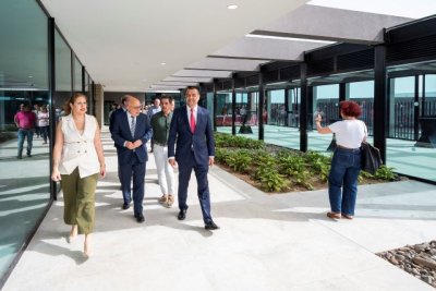 El Cabildo presenta la ampliaci&oacute;n del centro sociosanitario de Gu&iacute;a que cuenta con124 plazas sociosanitarias