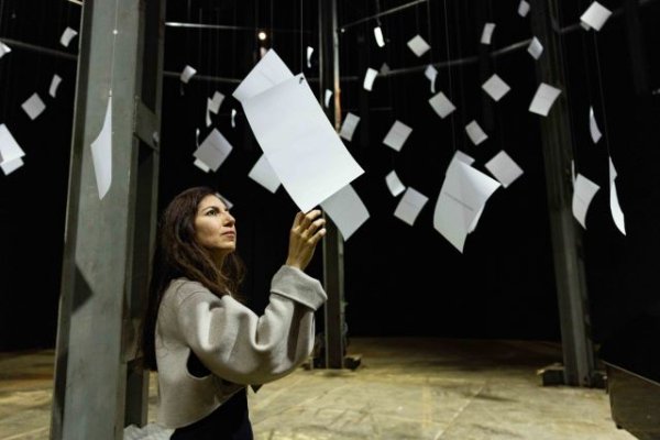 Tenerife: Glenda León entrelaza música y arte en una instalación en el Espacio Cultural El Tanque