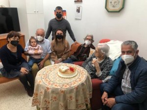 La Aldea celebra los 100 a&ntilde;os de Adela Godoy, vecina del barrio de La Ladera