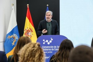 Las administraciones públicas canarias se comprometen a priorizar y desarrollar la Ley de Políticas de Juventud