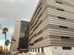 Sanidad continúa investigando un brote de toxiinfección alimentaria en Lanzarote