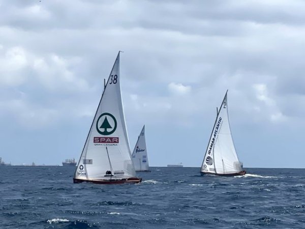 Vela Latina Canaria: El Spar Guerra del Río se hace con el liderato del Campeonato Aguas de Teror