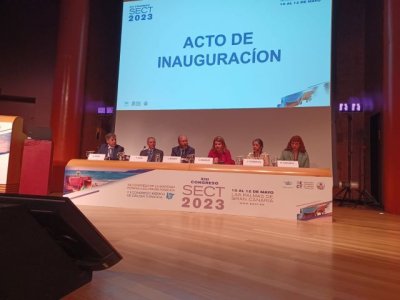 Elizabeth Hernández participa en la apertura del II Congreso Ibérico de Cirugía Torácica