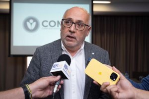 Antonio Morales elogia la iniciativa de una comunidad religiosa para construir un complejo educativo y deportivo en la capital